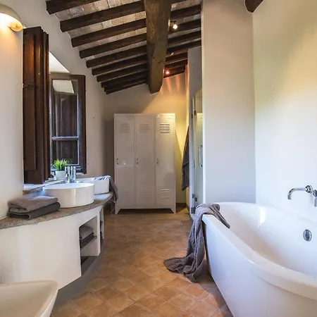 Di Colcellone Villa *